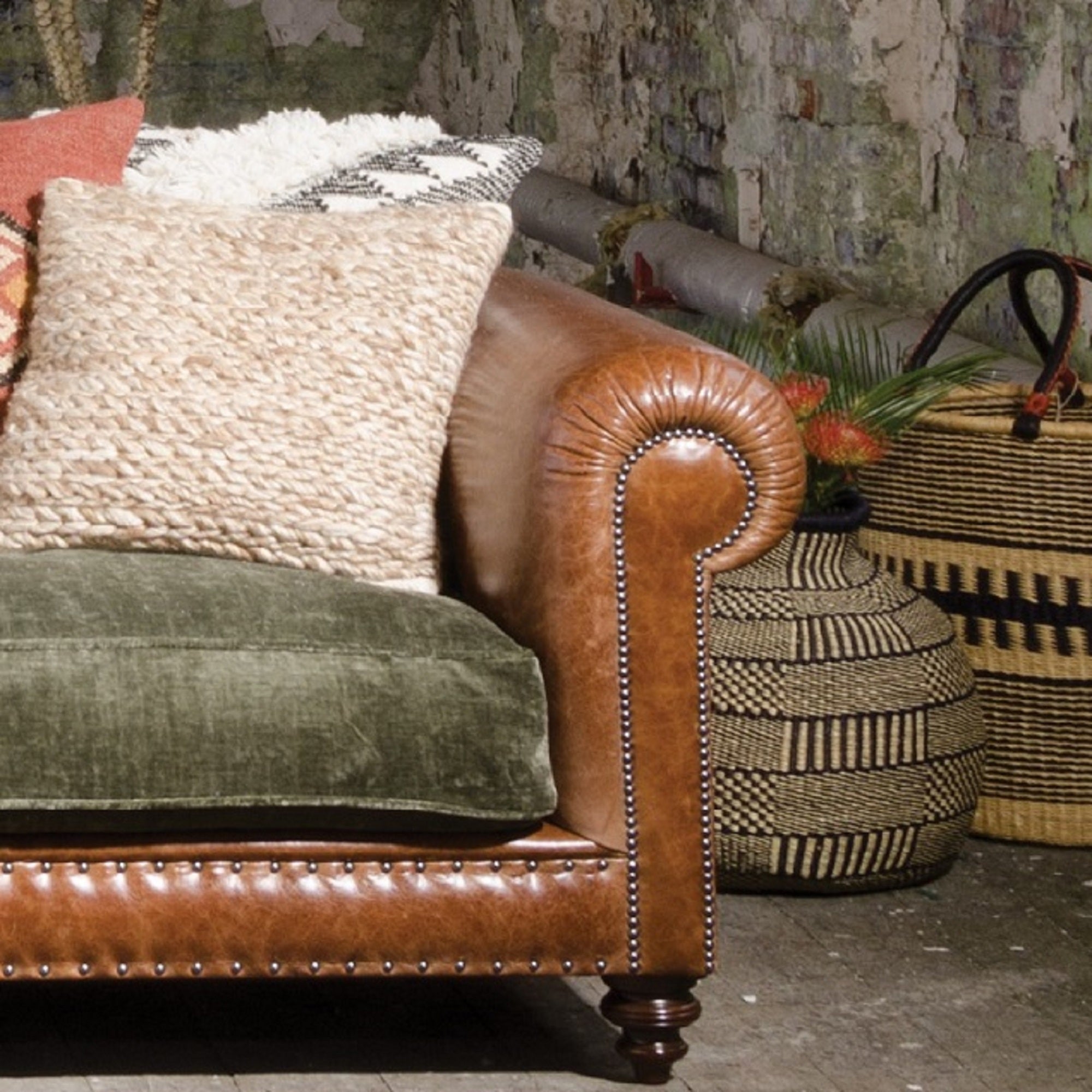 Constable Grand Sofa By Tetrad