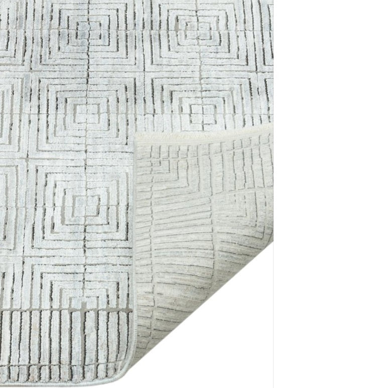 Queen Squares Silver Neutral Rug