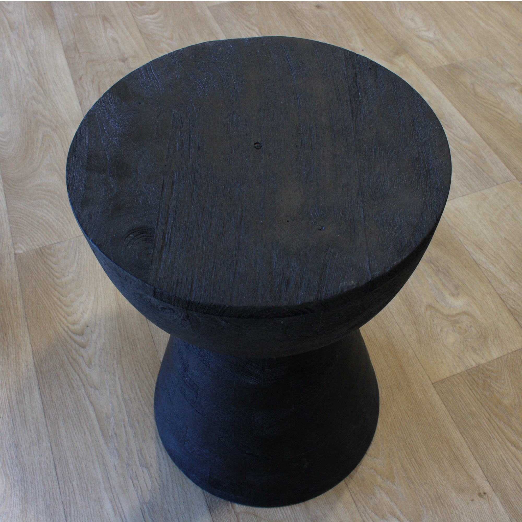 Roman Black Wooden End Table