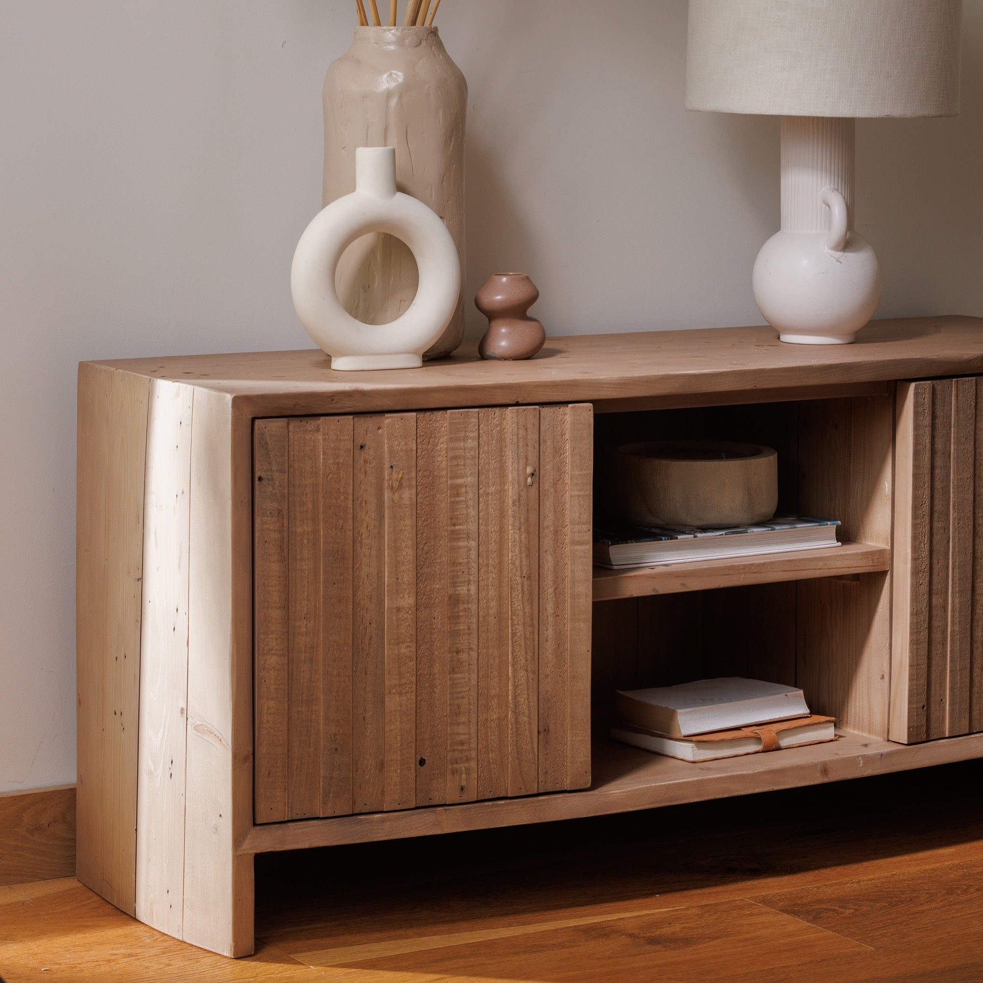 Tivoli TV Unit