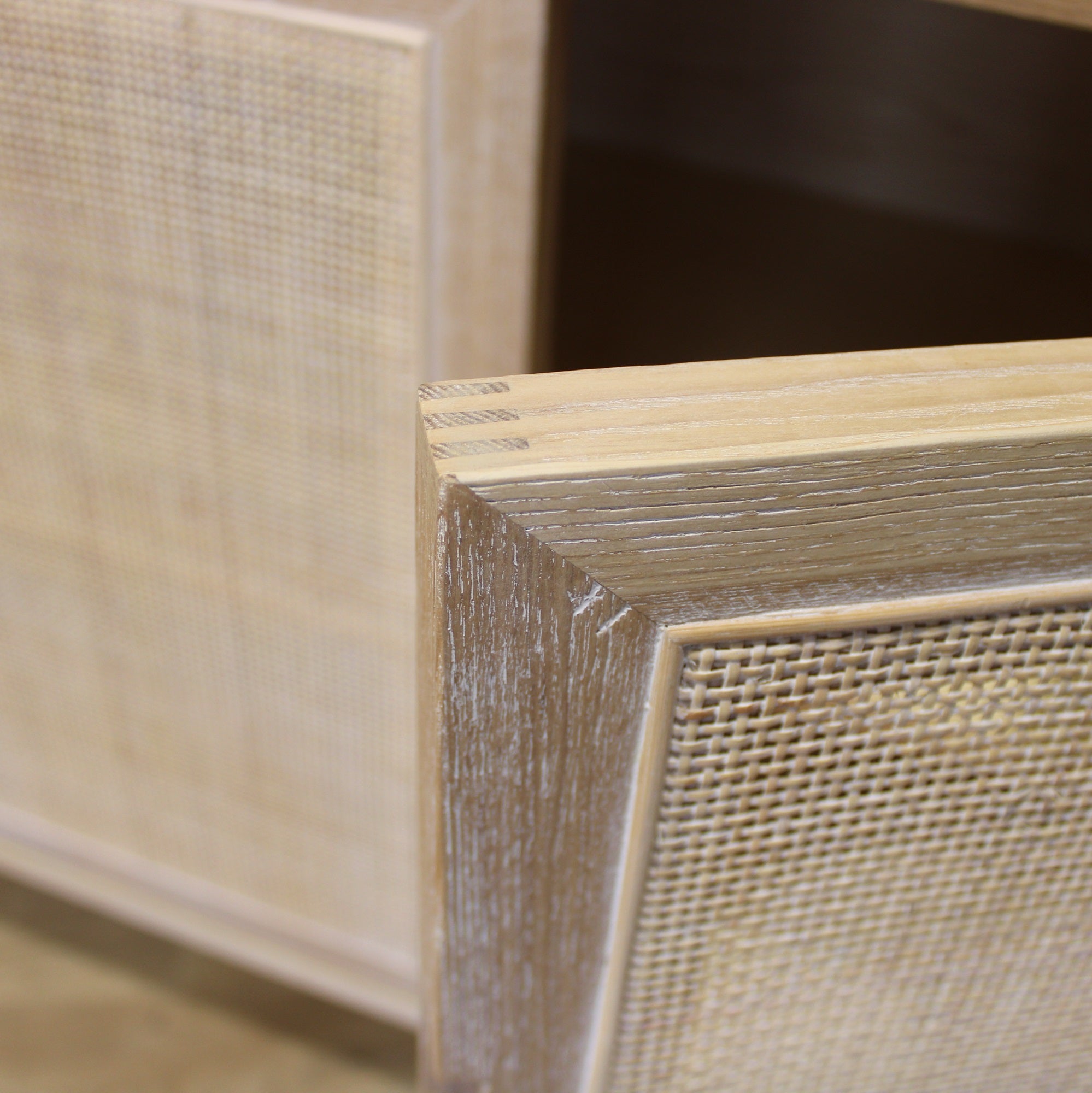 Zahara Sideboard