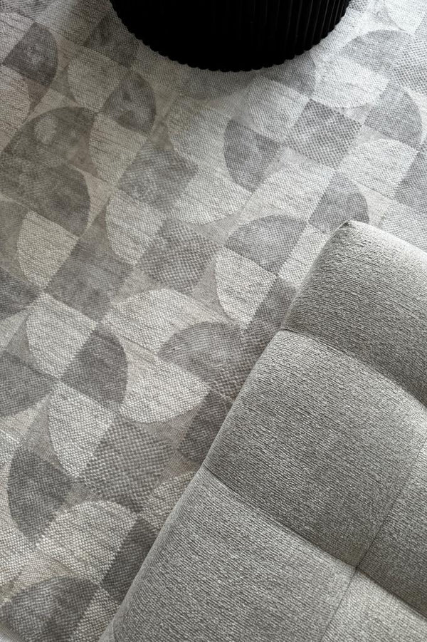 Truva Circles Rug