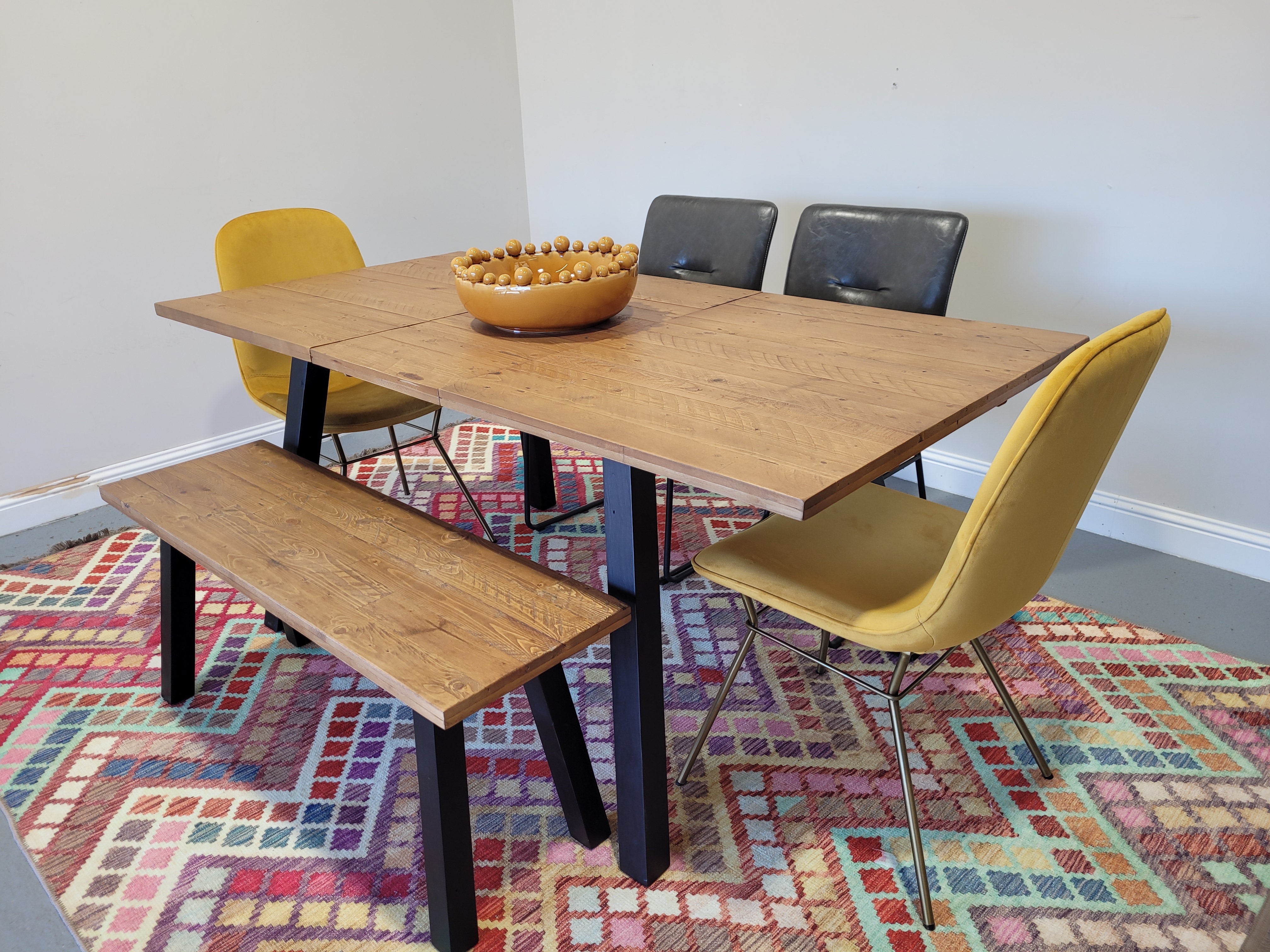 Carter Dining Table