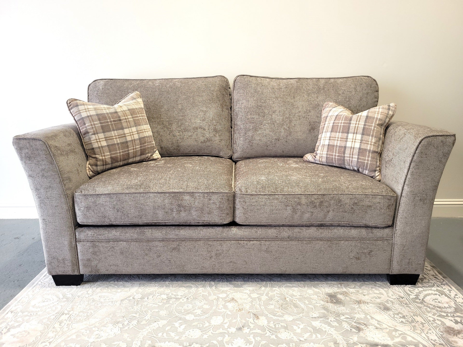 Old Colour way - Beige Chenille with Check cushions