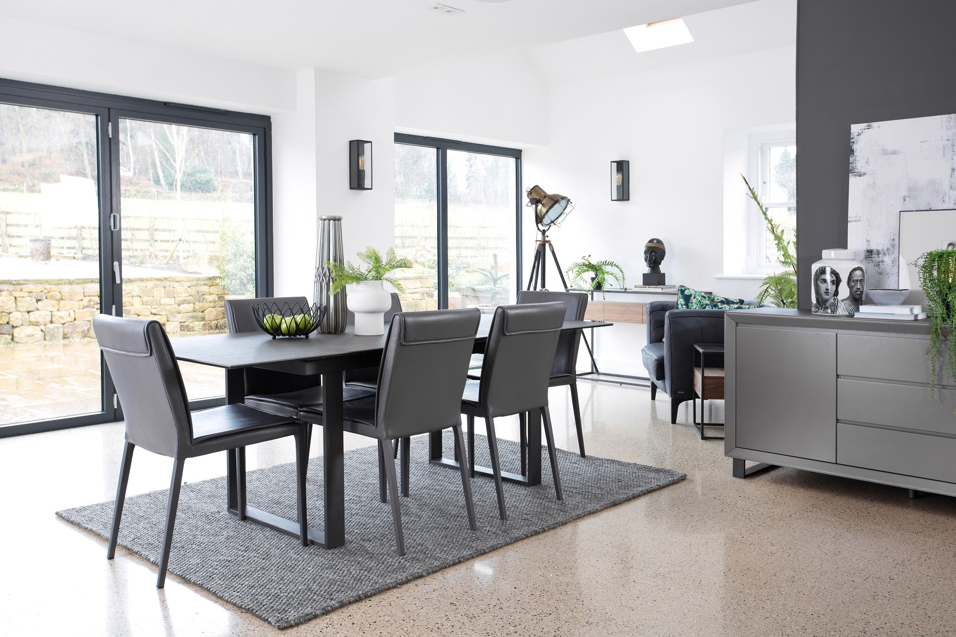 Panama Extending Table - Frame Leg