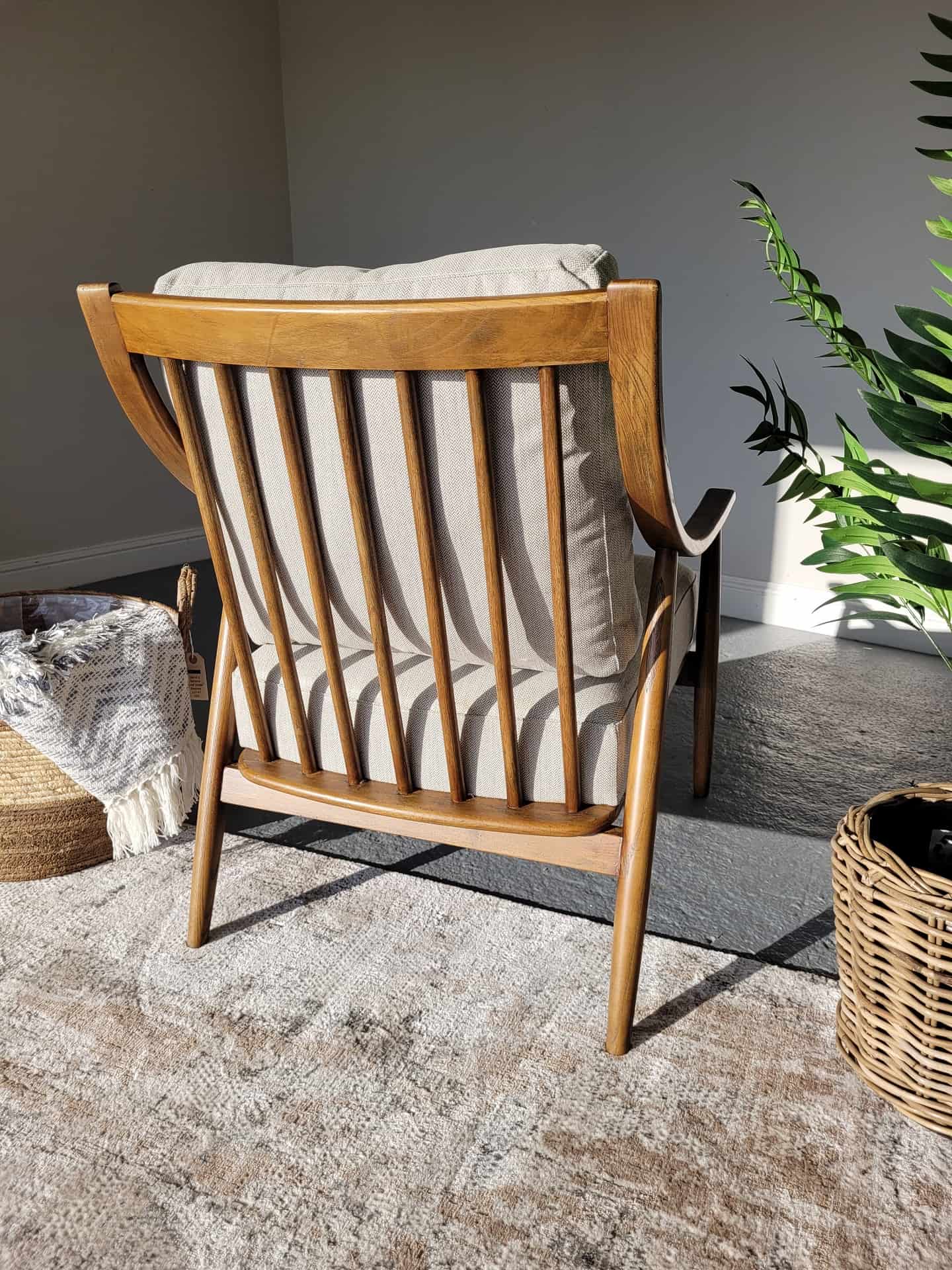 victor chair | accent chair | furniture