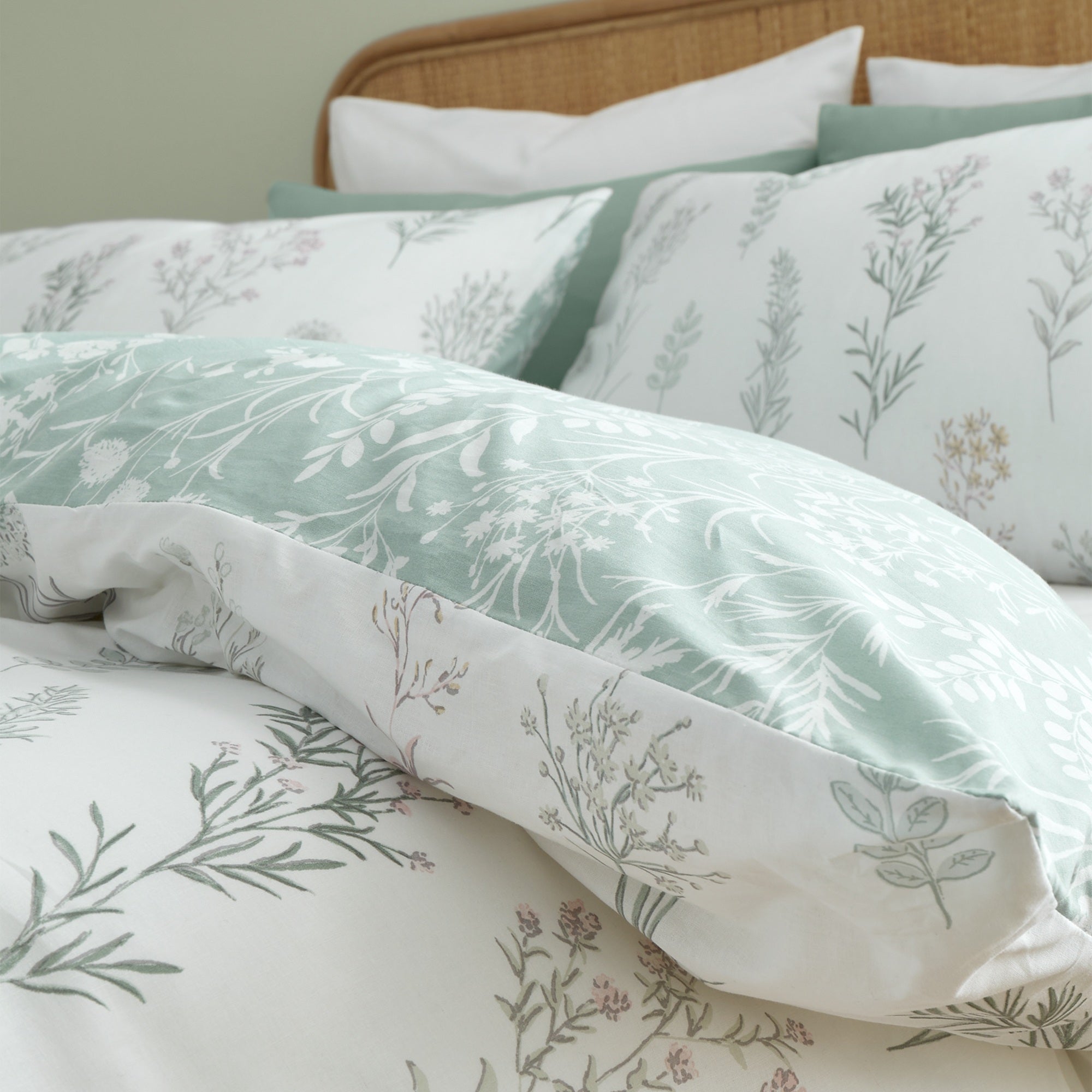 Wild Flowers Duvet Set