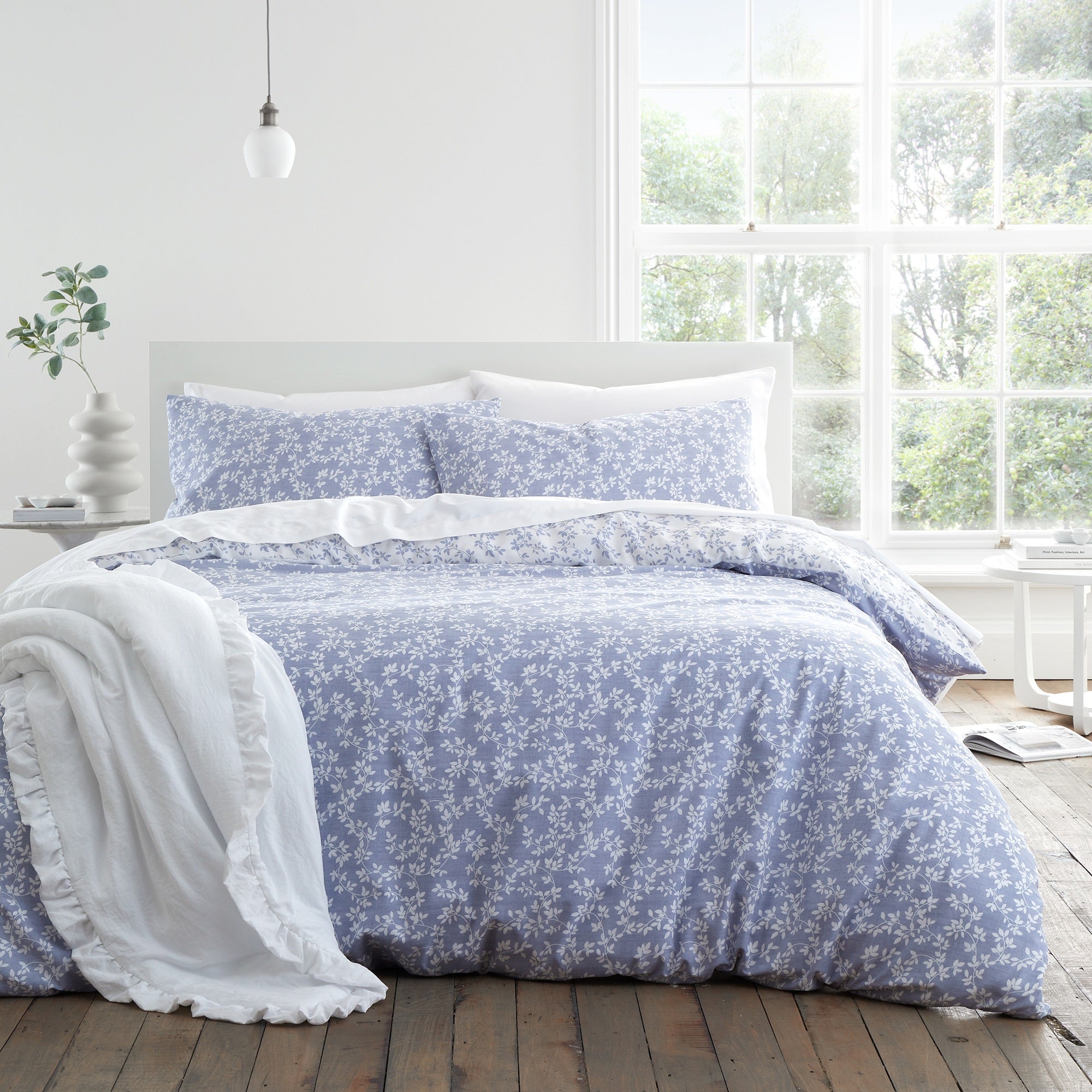 Shadow Leaves Duvet Set
