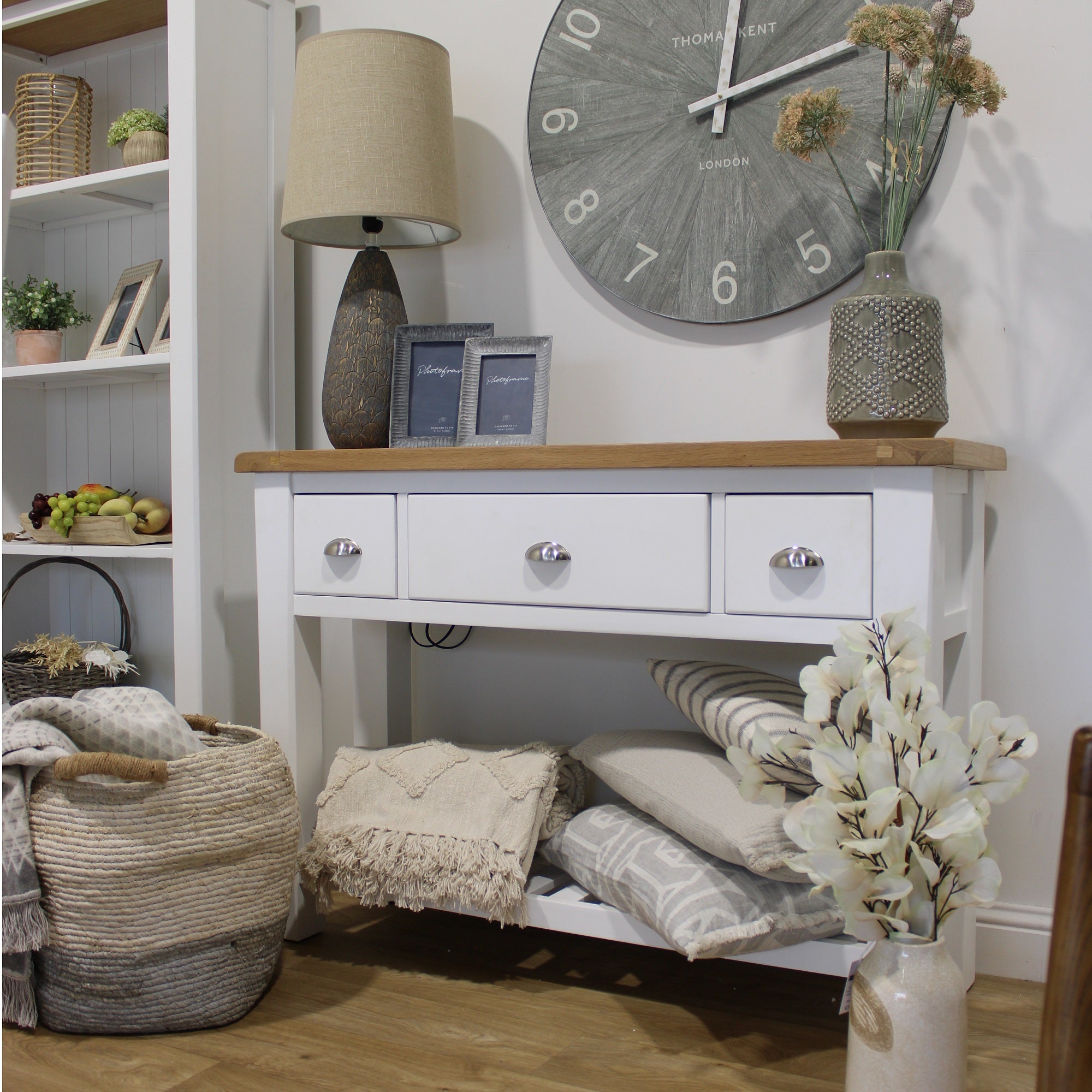 White painted clearance console tables