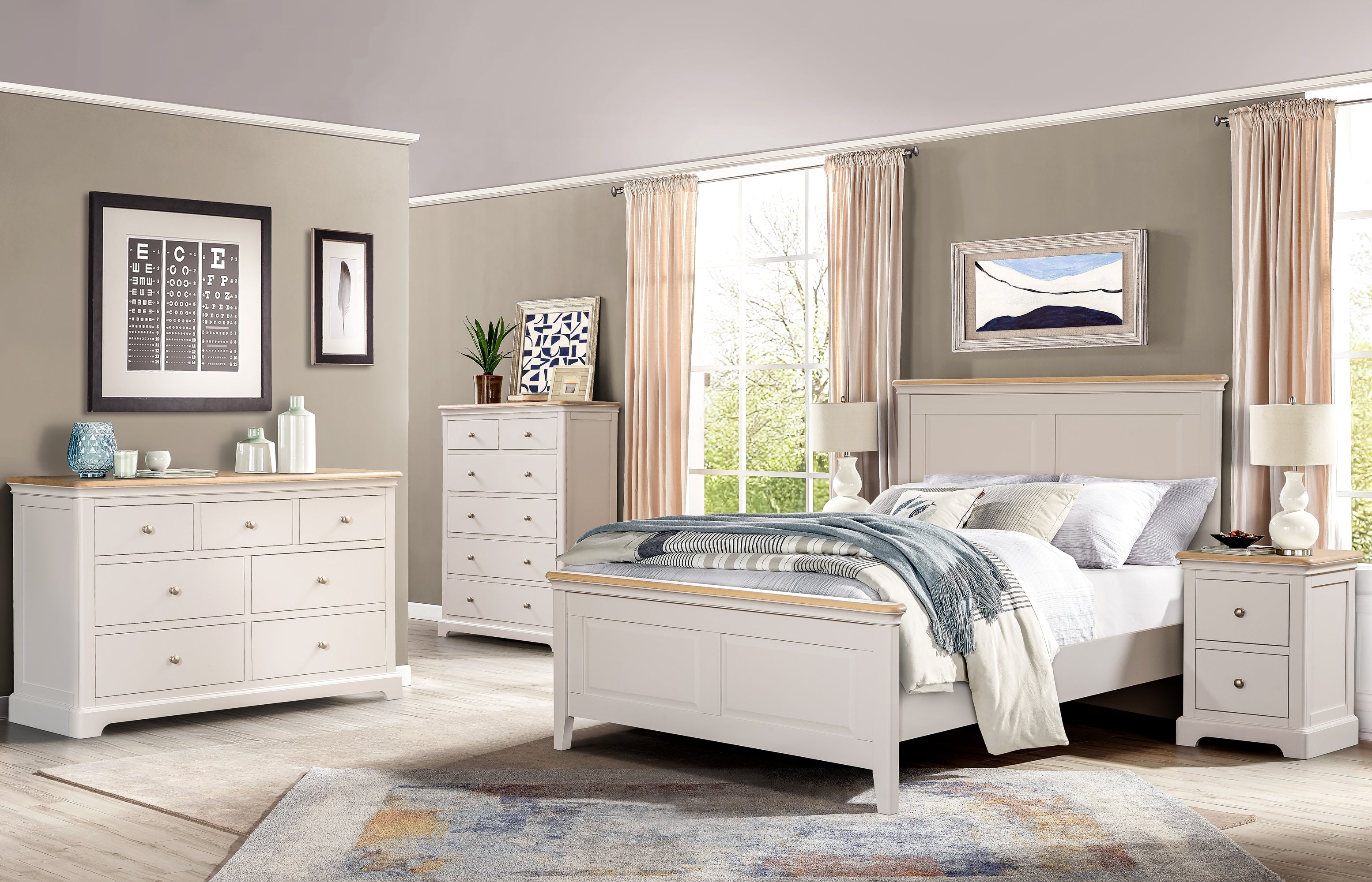 Chatsworth Wide Chest