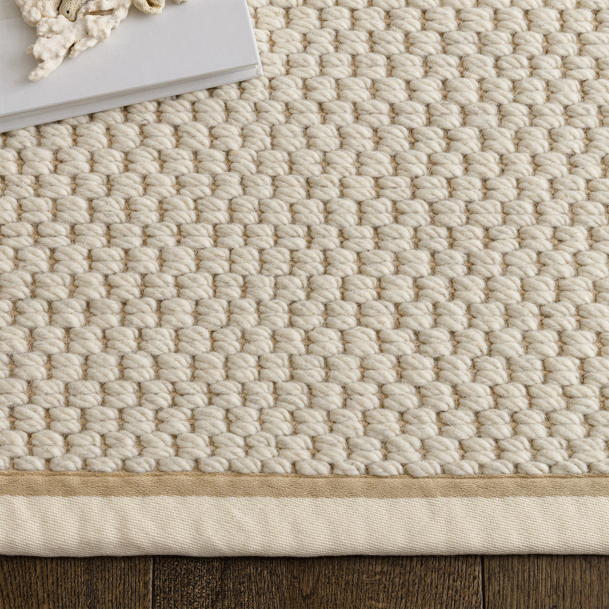 Korra Double Loop Rug - 2 Trims