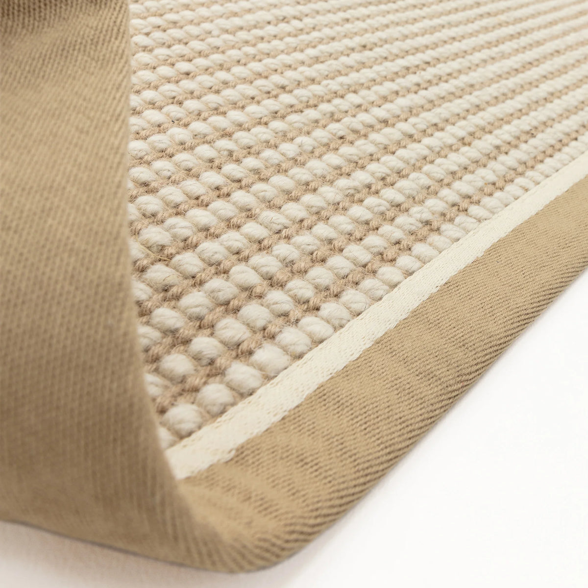 Korra Loop Rug - 2 Trims