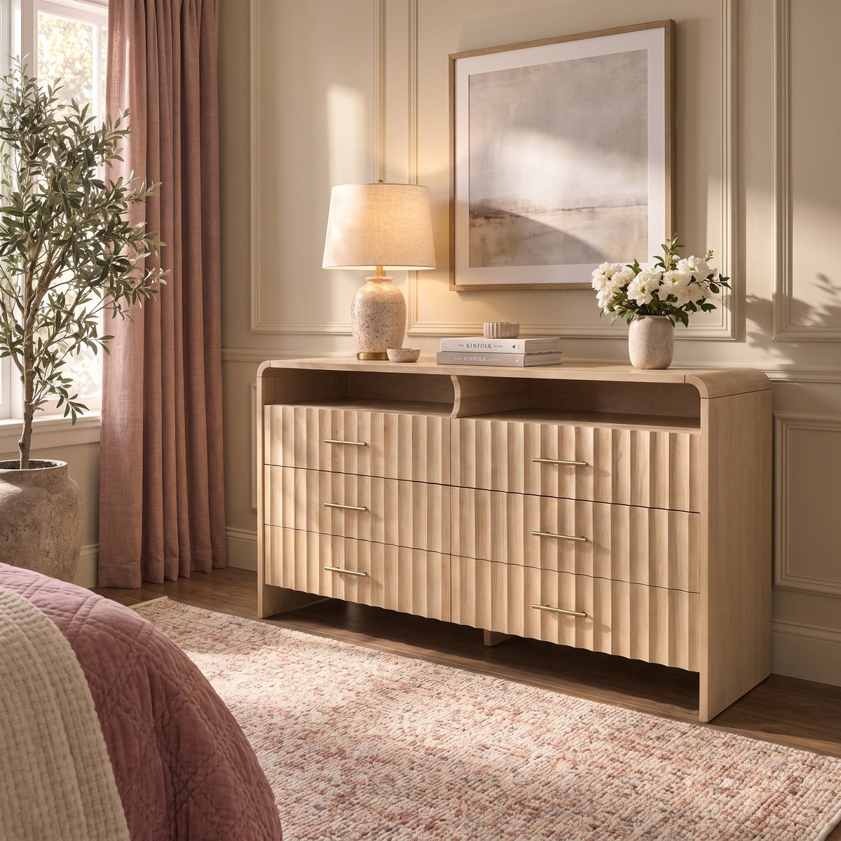 Riveo Wide Chest