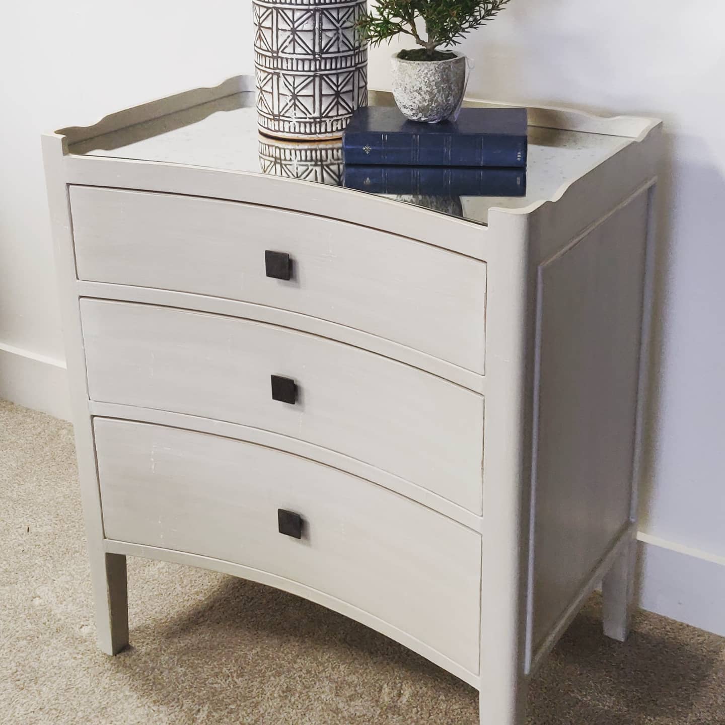 Gustavian Large Bedside Table from UpstairsDownstairs.ie
