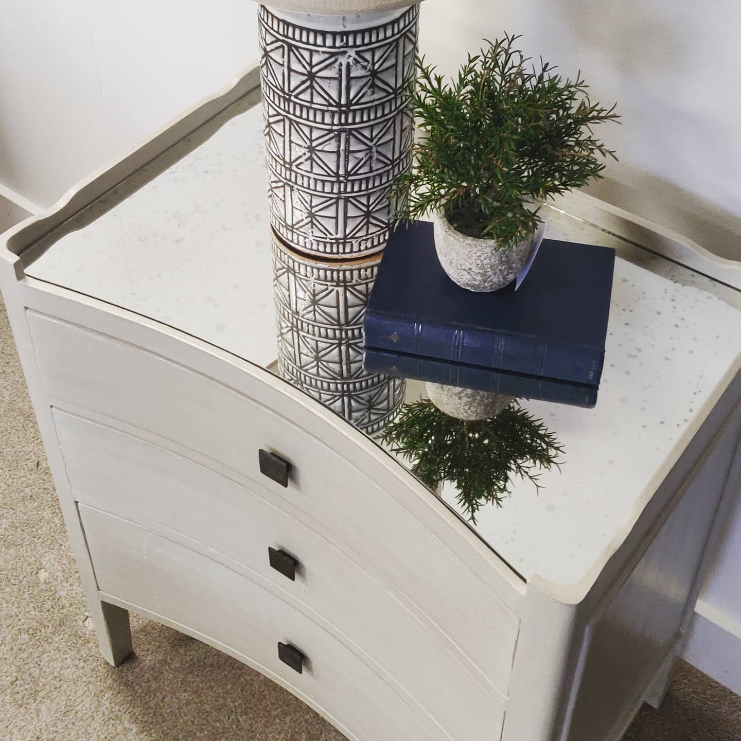Gustavian Large Bedside Table from UpstairsDownstairs.ie
