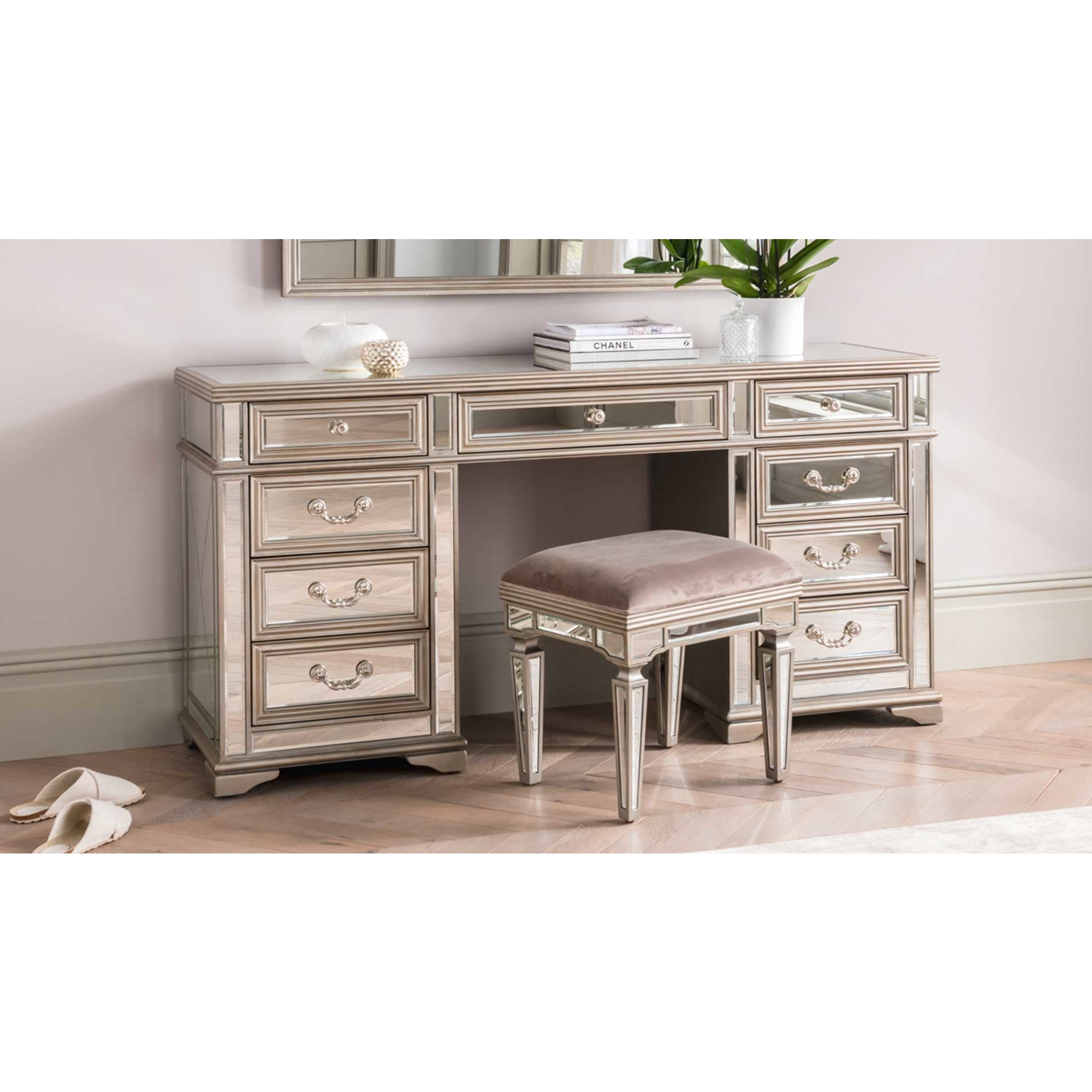 Jessica mirrored dressing table