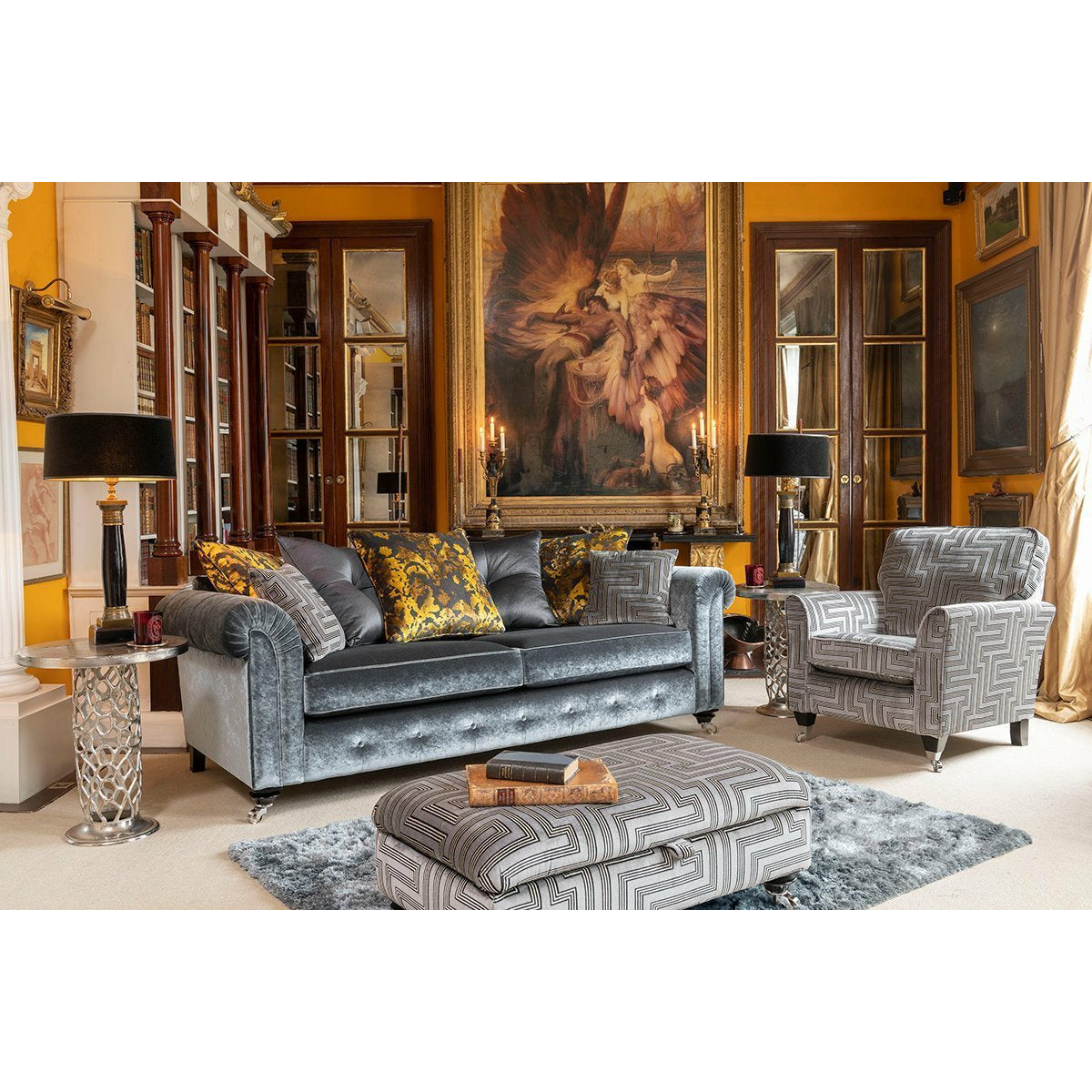 Palazzo Grand with Accent Chair